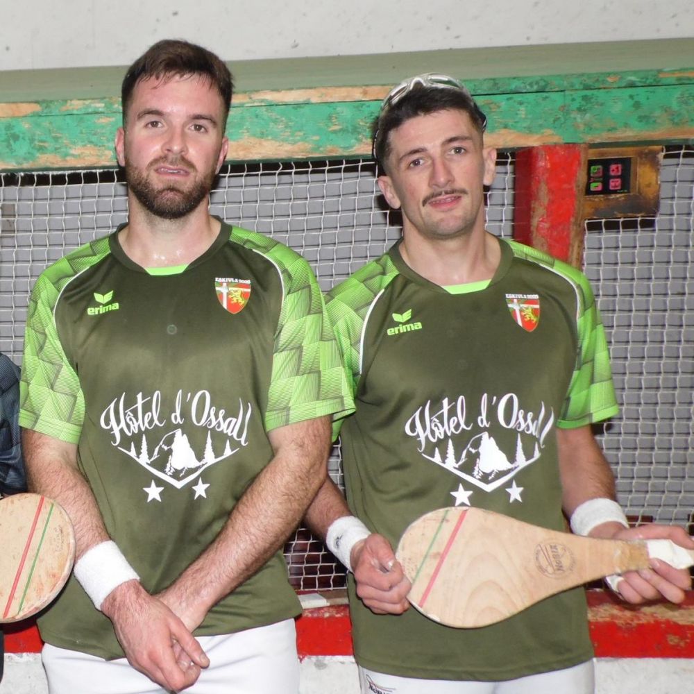 Esquiule: trinquet pelota tournament in full swing