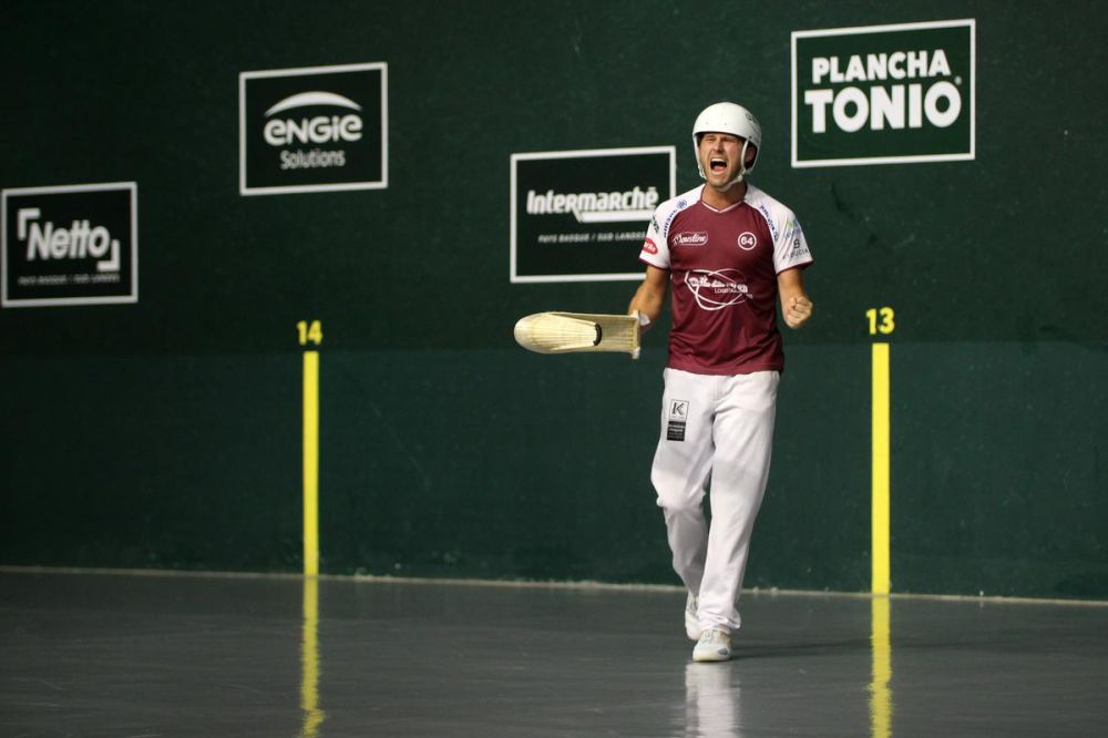 International cesta punta in Saint-Jean-de-Luz: Etcheberry-Basque book their place in the Master 1 final