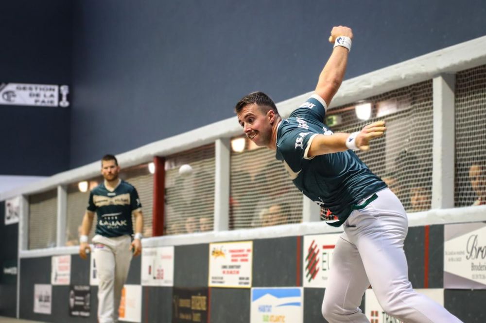Pelota vasca (Elite pro): reñida victoria de Etcheverry e Iphar en el trofeo Herriarena