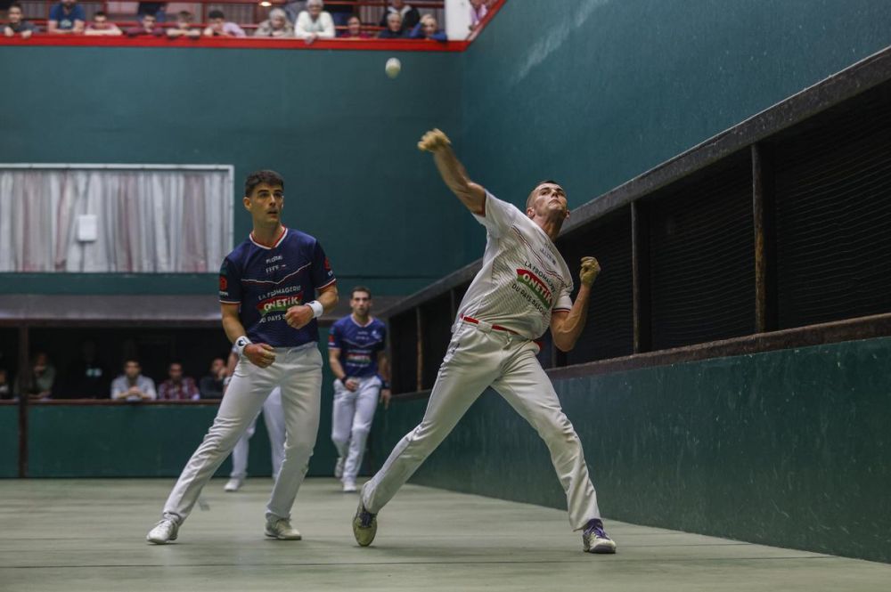 Pelota vasca (Elite pro): "Los jugadores jóvenes tienen todas las de ganar".