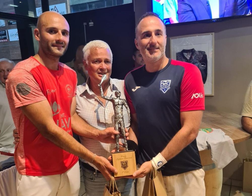 Pelota. Ganan el primer Trofeo Sylvain Bourden de Billère