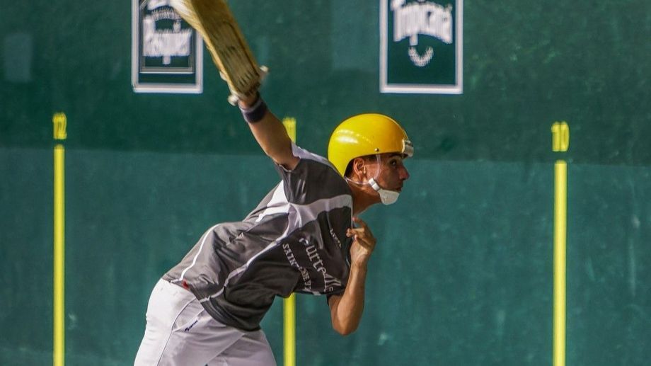 Pelota (cesta punta): the Saint-Jean-de-Luz performance center moves up a gear