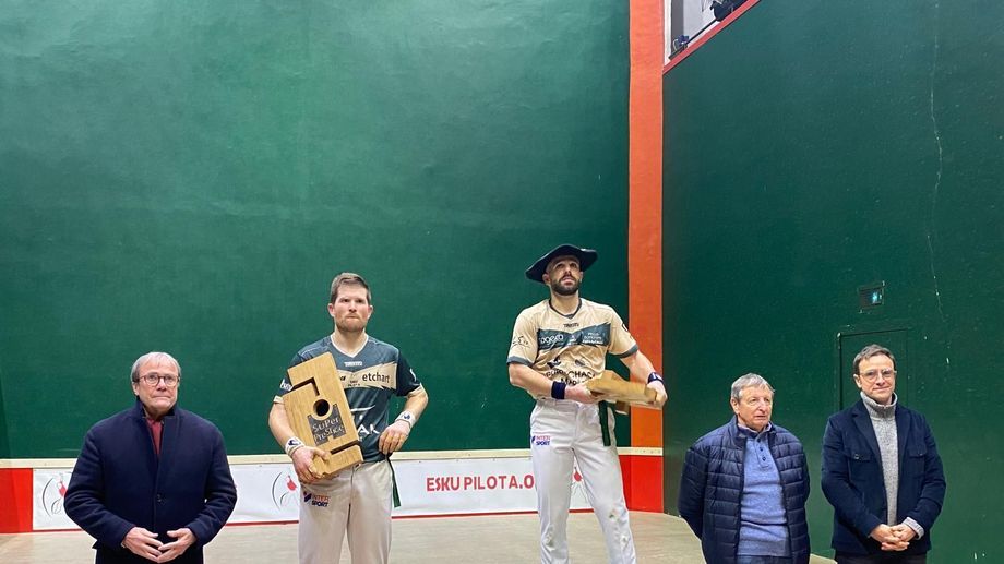 Pelota (mano desnuda): Peio Larralde gana un cuarto título Super Prestige