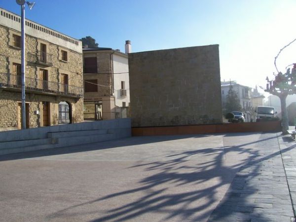 31460 Aibar, Spain (Plaza Consistorial 7) Open-air single walled ...