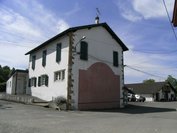 64270 BergoueyViellenave, France (773 D256) Openair single walled