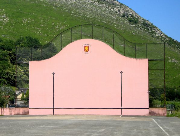 64560 LicqAthérey, France (Vierge d'Athérey) Openair single walled